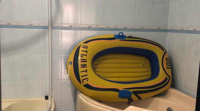 40229454_265315864079885_6054152348157083648_n