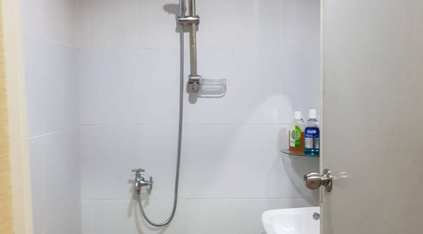 40685558_261345407842279_4094346444436144128_n