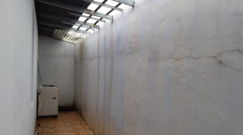 48384252_341268233333017_6019869485408714752_n