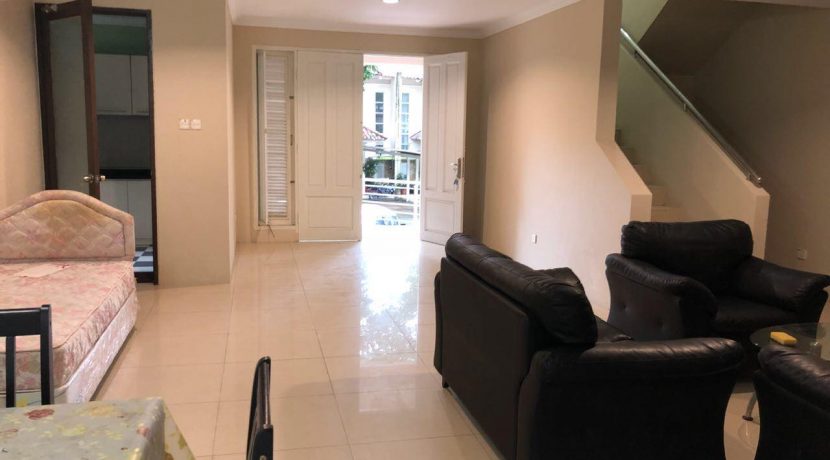 36003066_1846239105399248_235054179901505536_n